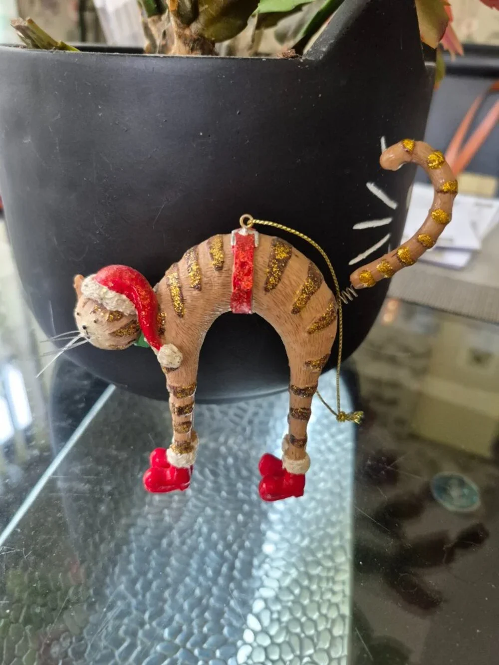 Santa Cat Christmas Ornament New Condition